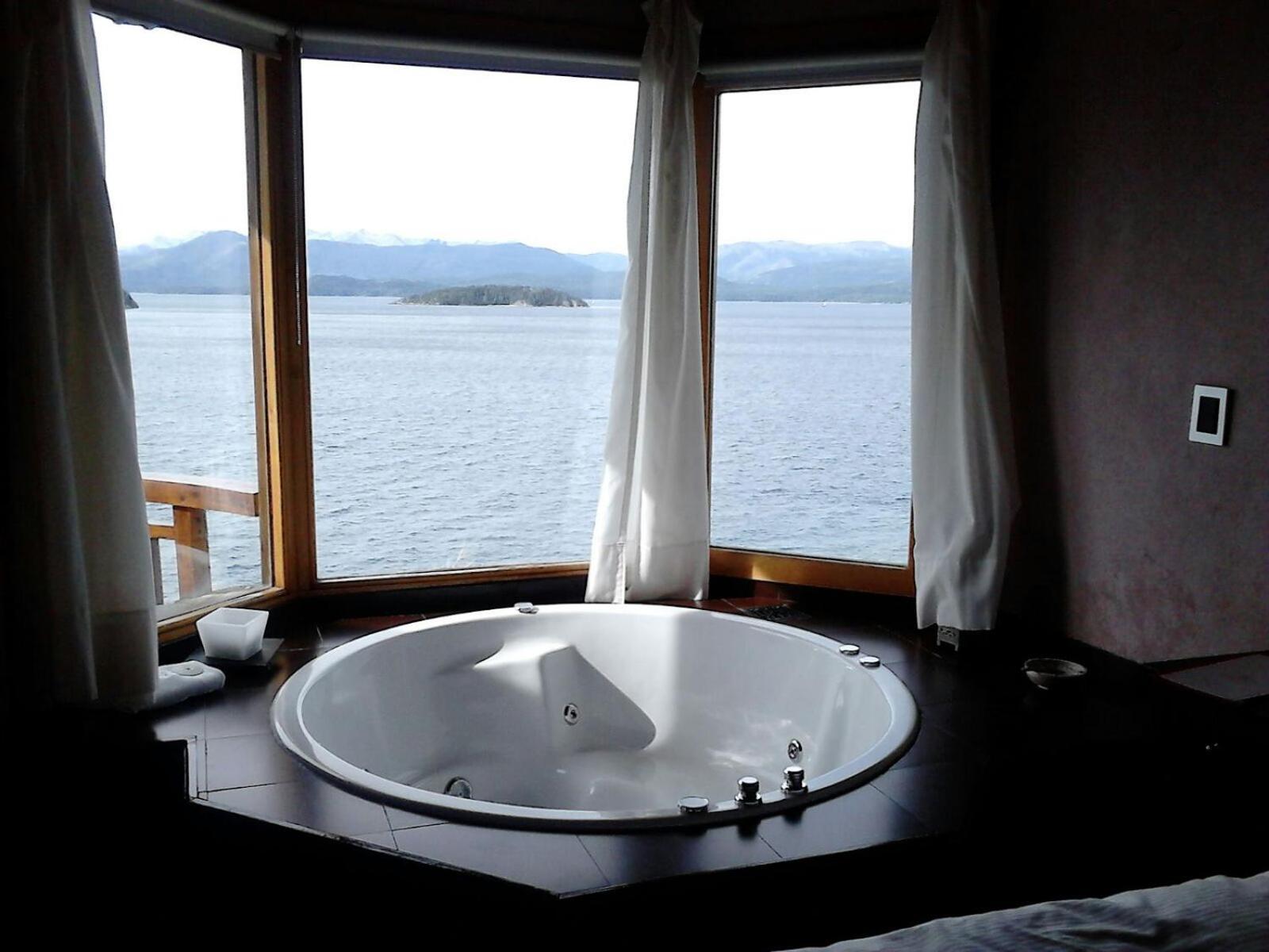 Lirolay Suites - Apart Hotel San Carlos de Bariloche Exterior photo