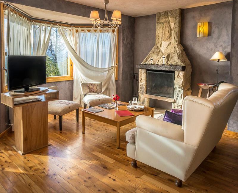 Lirolay Suites - Apart Hotel San Carlos de Bariloche Exterior photo